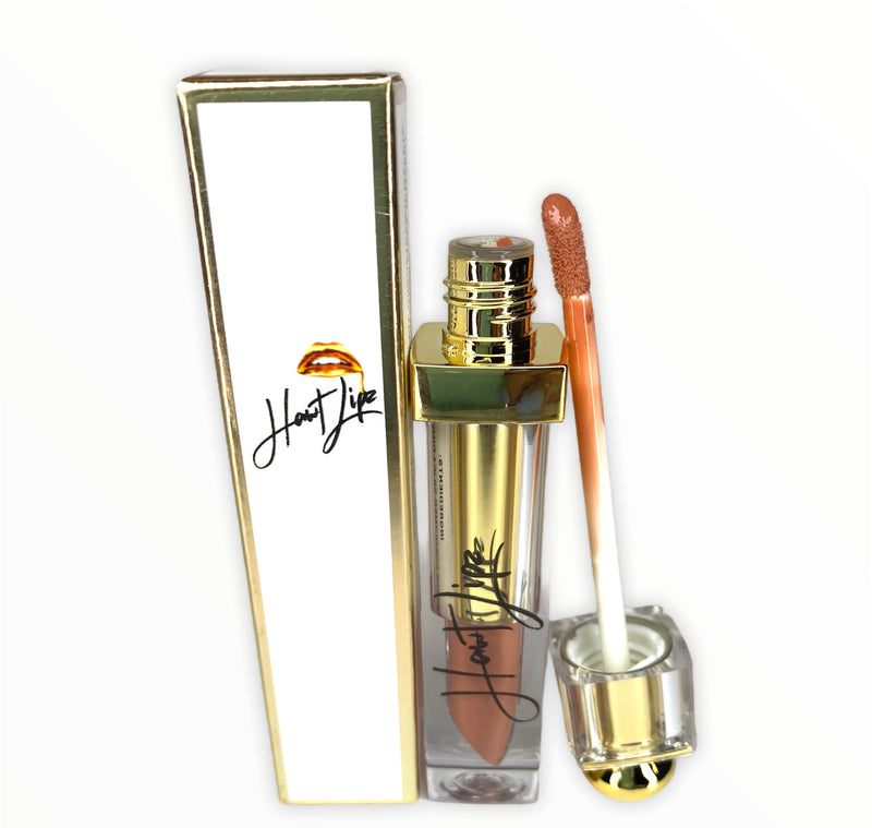 Exclusive - Hawt Lipz